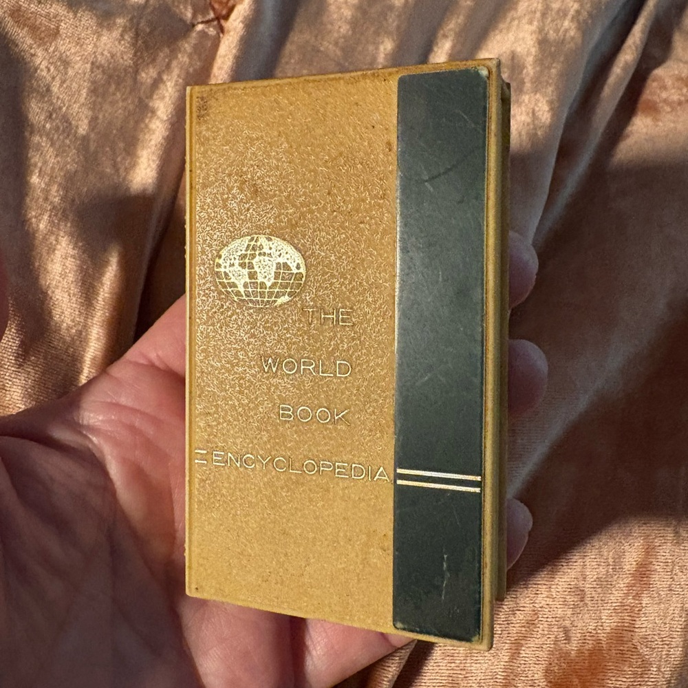 Miniature Vintage World Book Encyclopedias Bank Antique